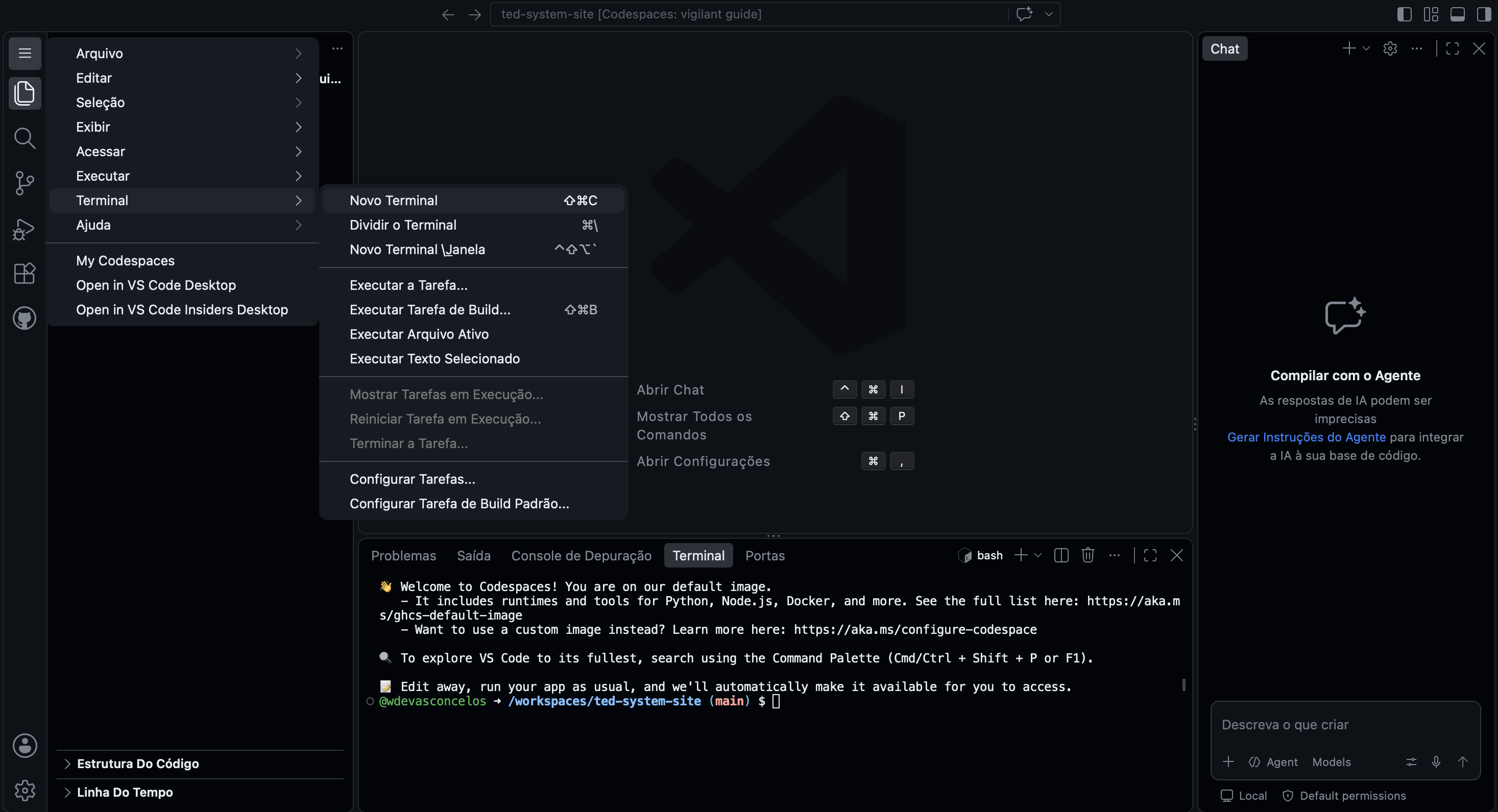 VS Code no navegador com o menu Terminal aberto mostrando a opção Novo Terminal, o painel de arquivos à esquerda e o terminal na parte inferior.